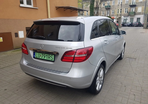 Mercedes-Benz Klasa B cena 69900 przebieg: 50000, rok produkcji 2015 z Lublin małe 407